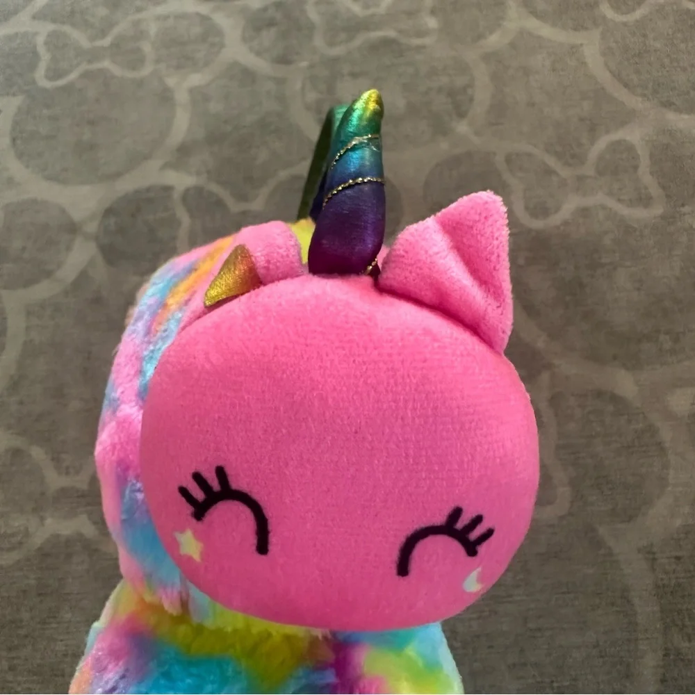 Girls pink unicorn earmuffs